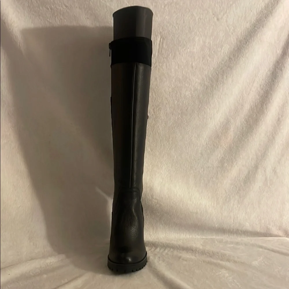 Elegant Black Knee-High Women's Boots - Picture 6 of 9